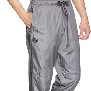 Under Armour Men's Sport style Wind Pants